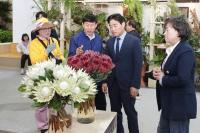 [NSP PHOTO]김운남 고양시의회 의장, 고양국제꽃박람회 현장 방문