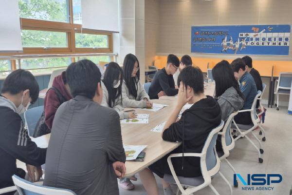 NSP통신-청도군은 8일부터 오는 6월 19일까지 이서고등학교와 금천고등학교에서 청소년 흡연 예방을 위한 금연동아리를 학교별 주1회씩 총 12회 동안 운영한다고 밝혔다. (사진 = 청도군)