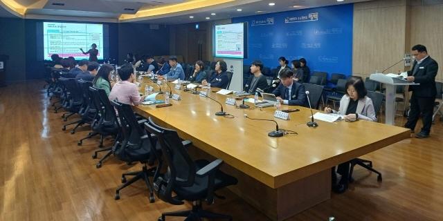 NSP통신-유니세프아동친화도시 조성을 위한 평택시 4개년 조성전략 수립 위한 회의 모습. (사진 = 평택시)