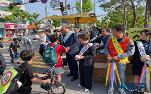 [NSP PHOTO]상주시, 등굣길 어린이 교통안전 캠페인 실시