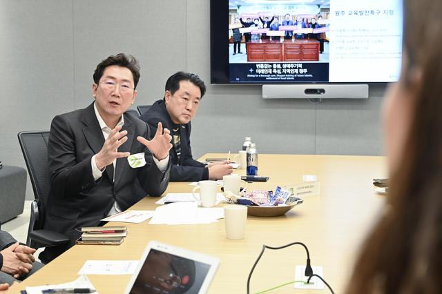 NSP통신-지난 1월 9일 미국 실리콘밸리 엔비디아 본사를 방문한 모습. (사진 = 원주시)