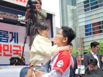 [NSP PHOTO]김문수, 이준석에 헤어져 있으나 우린 하나…연이어 단일화 러브콜