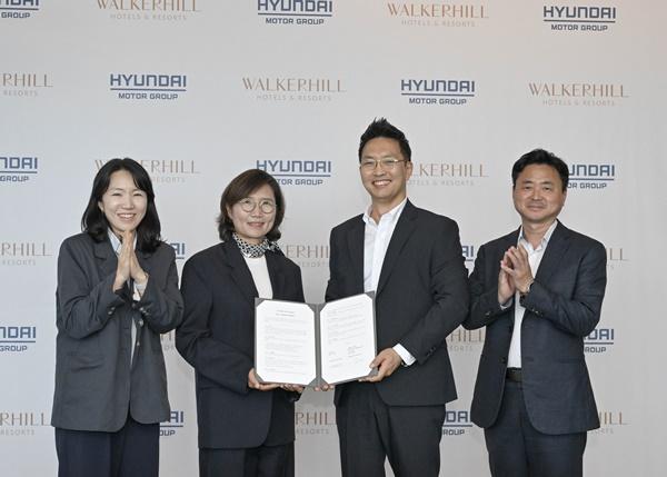 NSP통신-(왼쪽부터) 현대차·기아 모빌리티사업실 박주영 팀장, 현대차·기아 모빌리티사업실 김수영 상무, 워커힐 호텔앤리조트 김세한 신성장추진담당, 워커힐 호텔앤리조트 이열근 지속경영담당 (사진 = 현대차)