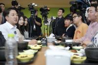 [NSP PHOTO]이준석 개혁신당 대통령 후보, 가천대 방문