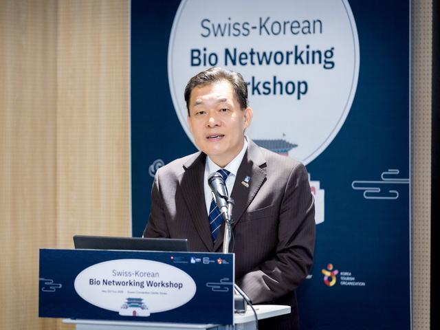 NSP통신-22일 이재준 수원시장이 환영사를 하고 있다. (사진 = 수원시)