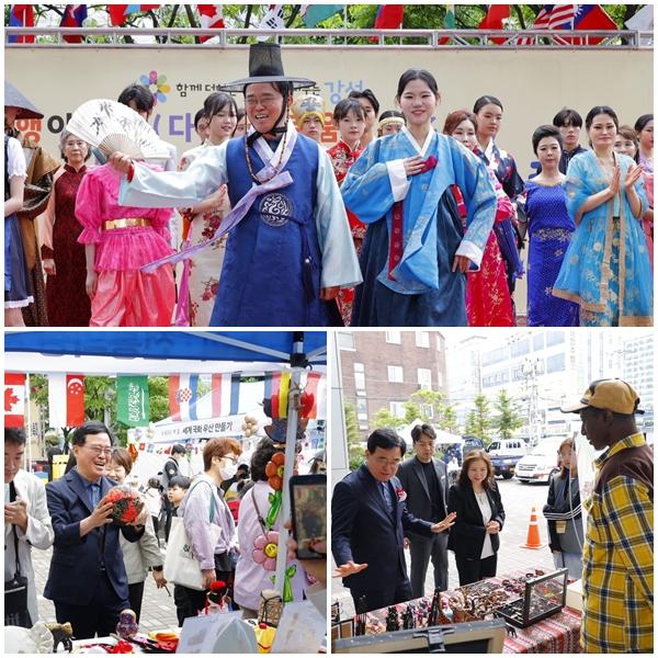 NSP통신-진교훈 서울 강서구청장(위쪽사진 왼쪽)이 24일 화곡동 곰달래문화복지센터에서 열린 제10회 다문화 축제 및 가족 행사에서 한복을 차려 입고 세계 전통 의상 패션쇼에 올라 포즈를 취하고 있다.