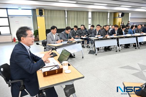 NSP통신-대구광역시 군위군은 김진열 군수 주재로 2025년 민선8기 공약추진상황 보고회를 열었다고 26일 밝혔다. (사진 = 군위군)