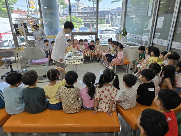 NSP통신-영주시 제80회 구강보건의 날 행사 개최, 6월 2일부터 27일까지 다양한 체험·진료 프로그램 운영 (사진 = 영주시)