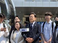 [NSP PHOTO]이재명, 서울서 청년들과 함께 사전투표…내란세력 심판, 투표가 답 참여 촉구