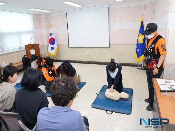 NSP통신-의성군의회는 29일 의성소방서 의성119안전센터와 함께 합동소방훈련을 실시했다. (사진 = 의성군의회)