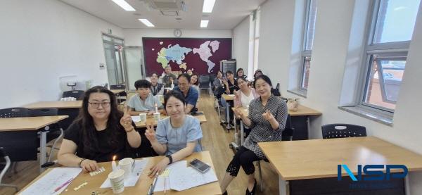 NSP통신-영덕군가족센터는 지난 5월 31일 2025년 행복나눔봉사단의 출범을 알리는 간담회를 개최하고 본격적인 봉사활동의 시작을 알렸다. (사진 = 영덕군)