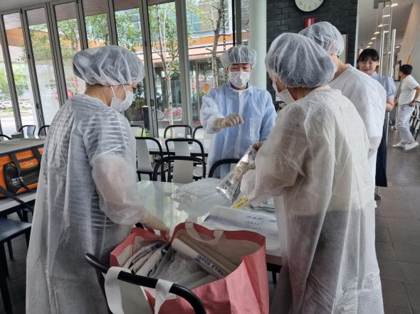 NSP통신-영주시 2025년도 식중독 발생 현장대응 모의훈련 실시, 실전처럼 신속하게 식중독 사고 대응 역량 강화 훈련 (사진 = 영주시)
