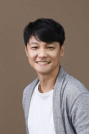 NSP통신-유영일 경기도의원 후원회 회장 배우 홍경인. (사진 = 경기도의회)