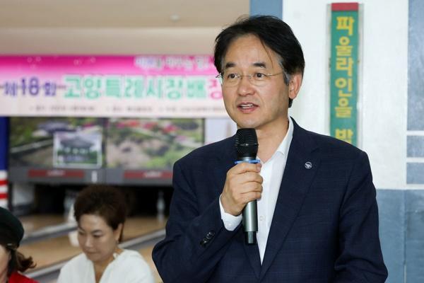 NSP통신-제18회 고양특례시장배 장애인볼링대회에서 인사말 중인 이동환 고양시장 (사진 = 고양시)