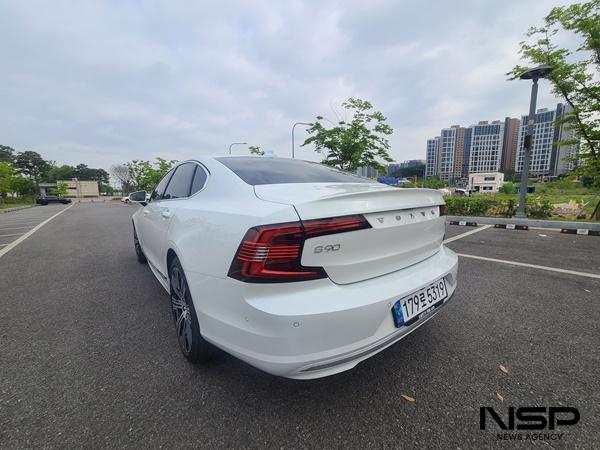 NSP통신-볼보 S90 T8 PHEV(Plug-in Hybrid) 모델 (사진 = NSP통신)