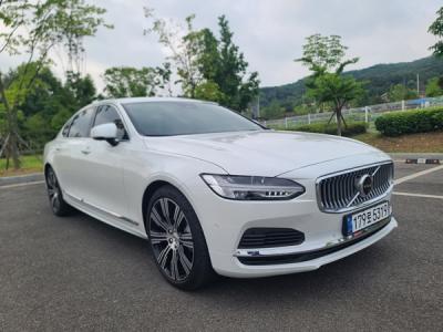 [NSP PHOTO][타보니]볼보 S90 T8 PHEV, 1회 주유에 1300km 주행 거뜬