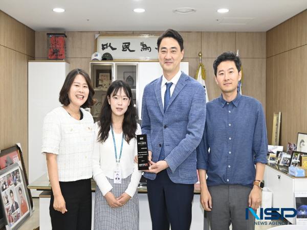 NSP통신-대구 달성군이 지난 5일부터 8일까지 서울 코엑스(COEX)에서 열린 제40회 서울국제관광전에서 최우수콘텐츠상을 수상했다. (사진 = 달성군)