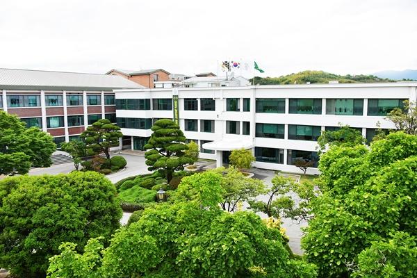 NSP통신-담양군 청사 전경. (사진 = 담양군)