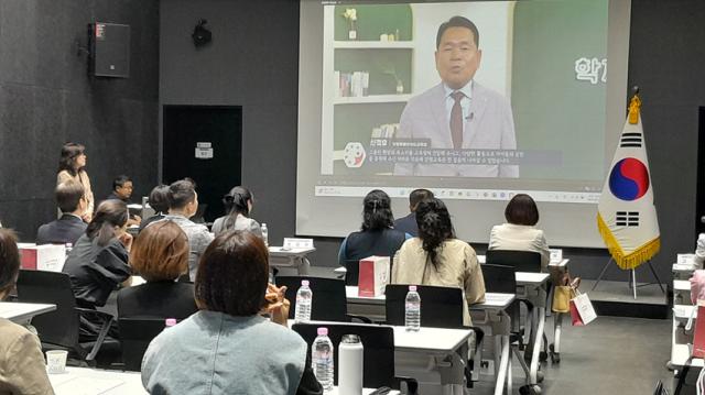 NSP통신-강원특별자치도교육청에서 강원교육 정책 연수를 개최한 모습. (사진 = 강원도교육청)