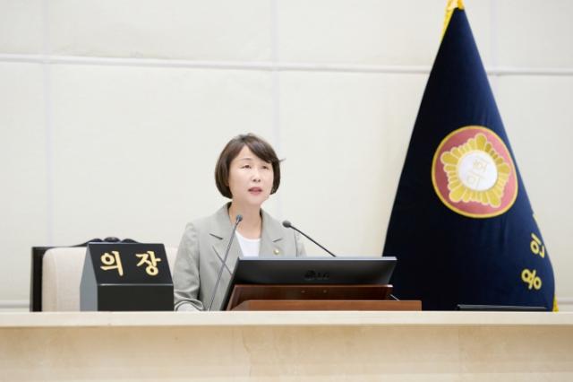 NSP통신-12일 용인특례시의회 본회의장에서 제293회 제1차 정례회를 개회했다. 사진은 유진선 용인특례시의회 의장. (사진 = 용인특례시의회)