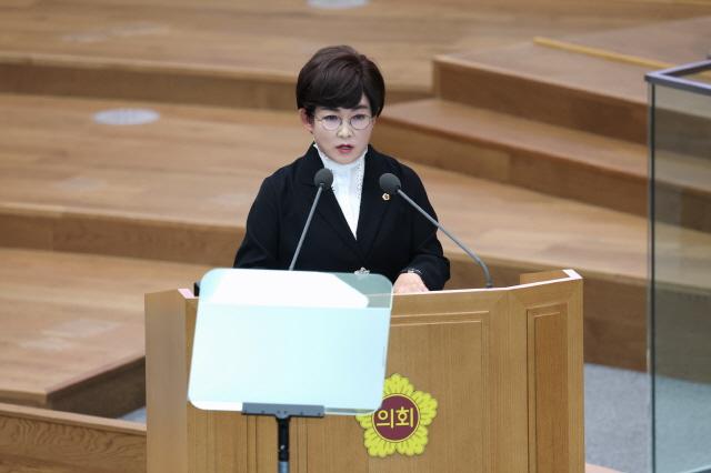 NSP통신-도정질문하는 김선희 경기도의원. (사진 = 경기도의회)