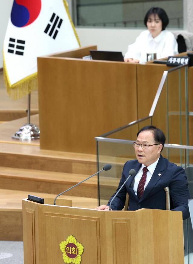 NSP통신-박재용 경기도의원의 도정질문 모습. (사진 = 경기도의회)