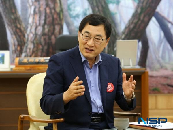 NSP통신-주낙영 경주시장이 민선 8기 4년차를 앞두고 앞으로 경주시의 핵심 과제를 설명하고 있다. (사진 = 경주시)