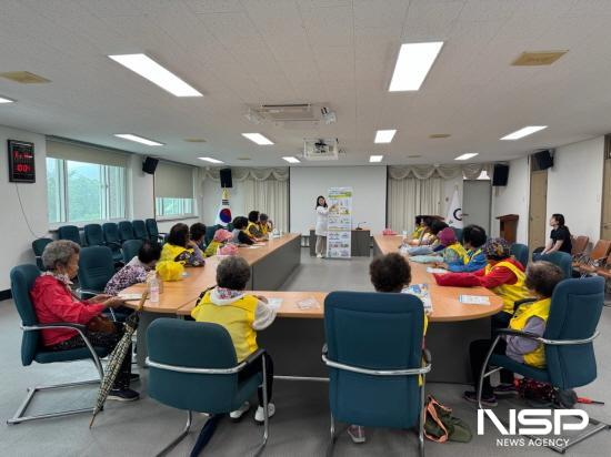 NSP통신-진드기 매개 감염병 및 혹서기 온열질환 예방 교육 (사진 = 광양시청)
