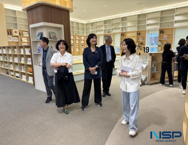 NSP통신-포항시가 조성한 음악 특성화 공공도서관인 포은흥해도서관이 국내외 도서관 관계자들로부터 주목받고 있다. (사진 = 포항시)