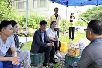 [NSP PHOTO]최훈식 장수군수, 외국인 계절근로자 농가 현장 방문