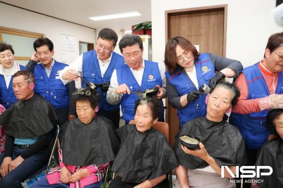 NSP통신-염색봉사 (사진 = 광양시청)
