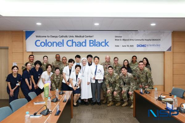 NSP통신-대구가톨릭대학교병원은 지난 18일 주한미군 평택 캠프험프리(Camp Humphreys) 병원장 및 관계자들이 본원을 방문해 간담회를 갖고 한미 간 진료 협력 체계 강화와 신뢰 관계 구축을 위한 다양한 논의를 진행했다. (사진 = 대구가톨릭대학교병원)