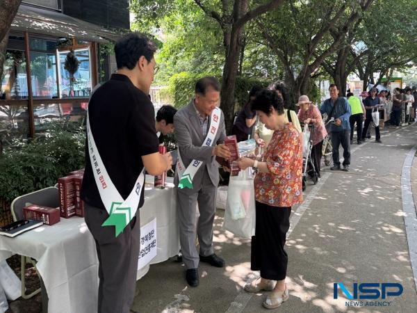 NSP통신-케이메디허브가 지난 19일 대구 선 공원에서 화재예방 캠페인을 실시했다. (사진 = 케이메디허브)