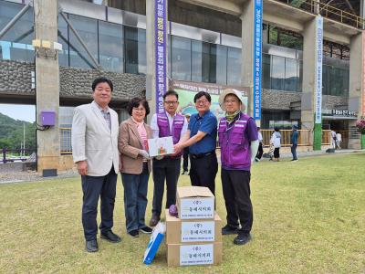[NSP PHOTO]동해시의회 라벤더축제 현장근무자 위문