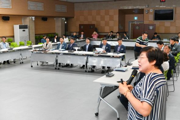 NSP통신-영주시 고위직 대상 성희롱·성폭력 예방 교육 실시, 리더를 위한 성인지 경영 강조, 간부 공무원 70여 명 참여 (사진 = 영주시)