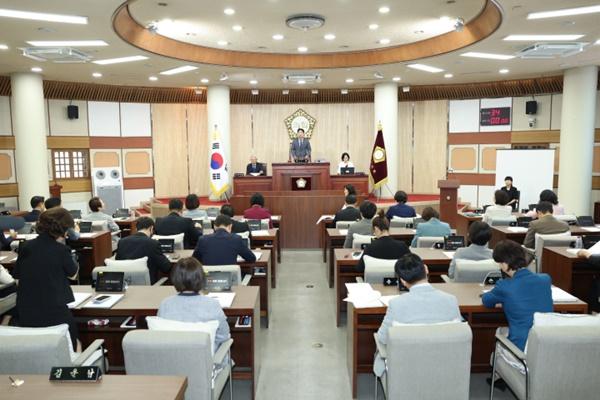 NSP통신-고양시의회 제295회 정례회 제3차 본회의 모습 (사진 = 고양시의회)
