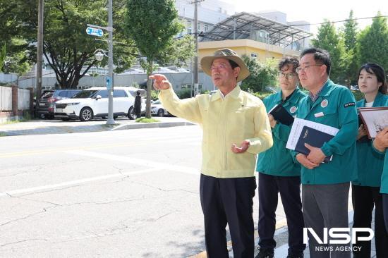 NSP통신-시청 후문 주변 주정차금지구역 해제 검토 현장 방문 (사진 = 광양시청)