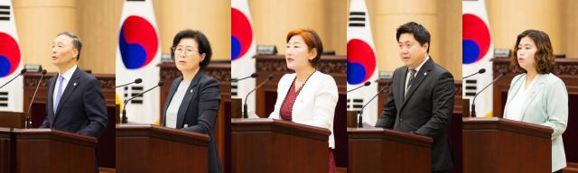 NSP통신-안산시의회가 27일 제297회 제1차 정례회 제2차 본회의를 열고 시정질문과 5분 자유발언을 실시했다. 사진 왼쪽부터 시정질문에 임한 한명훈, 박은경 의원, 5분 자유발언을 진행한 현옥순, 최찬규, 박은정 의원 모습. (사진 = 안산시의회)