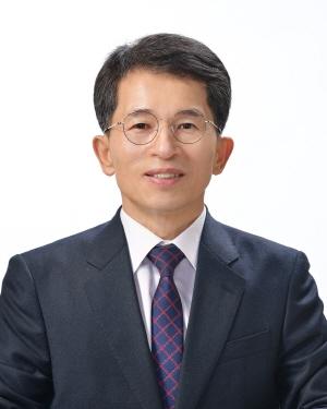 NSP통신-7월 1일 자로 유정근 전 경상북도 복지건강국장이 영주시 신임 부시장으로 부임한다 (사진 = 영주시)