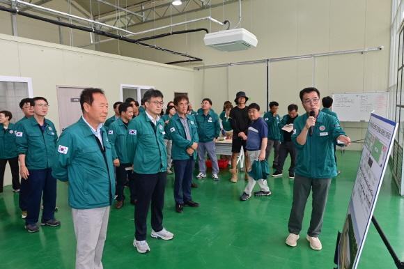 NSP통신-민선8기 박현국 봉화군수 취임 3주년 기념식 대신 현장으로, 역점사업 점검과 민생탐방 나서 (사진 = 봉화군)