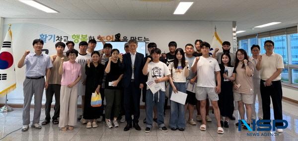 NSP통신-한국농어촌공사 성주지사는 지난 9일 지사 회의실에서 2025년 신규 선정된 청년농을 대상으로 농지은행사업교육을 실시했다. (사진 = 한국농어촌공사 성주지사)