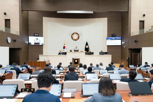 NSP통신-14일 용인특례시의회 본회의장에서 열린 제294회 임시회 제1차 본회의 모습. (사진 = 용인특례시의회)