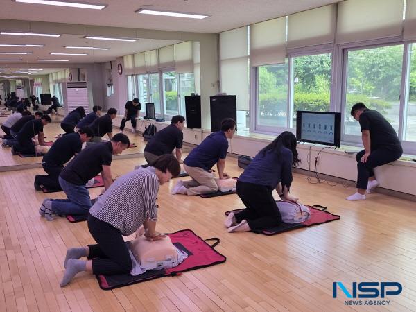 NSP통신-구미도시공사는 응급상황 대응 능력을 강화하고 사업장 내 안전의식을 제고하기 위해 약 300명의 직원을 대상으로 응급처치 및 심폐소생술 교육을 실시했다. (사진 = 구미도시공사)