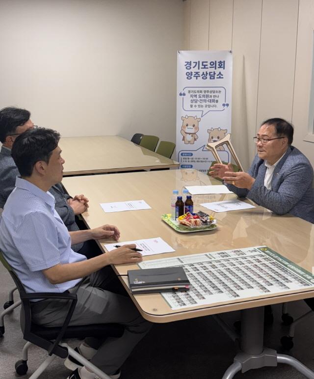 NSP통신-25일 박재용 경기도의원이 양주 반다비체육센터 건립 공사 관련 간담회를 가졌다. (사진 = 경기도의회)