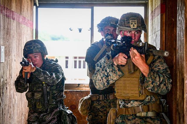 NSP통신-KMEP 연합 보병 훈련 모습. (사진 = 해병대2사단)