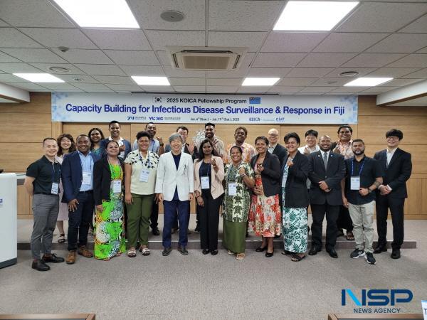 NSP통신-영남대학교의료원은 한국국제협력단(KOICA)의 글로벌 연수 프로그램 일환으로 피지 보건부 소속 중견 관리자 15명을 초청해 지난 6일부터 19일까지 2주간 감염병 대응 역량강화 초청연수를 수행했다. (사진 = 영남대의료원)