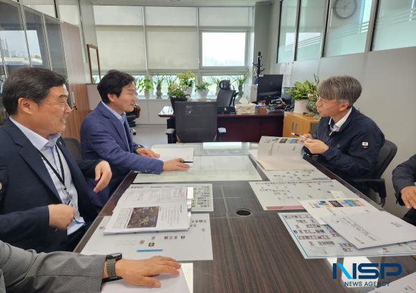 NSP통신-경산시는 내년도 국비 확보를 위해 두 차례 기획재정부를 방문해 지역 핵심 현안 사업에 대한 필요성과 당위성을 설명하고 적극적인 국비 지원을 요청했다. (사진 = 경산시)