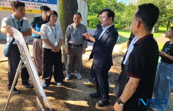NSP통신-경상북도는 지난 28일 아시아태평양경제협력체(APEC) 정상회의 주행사장인 경주 보문단지 일원에서 가로수와 녹지 경관 관리 현황에 대한 현장점검을 실시했다. (사진 = 경상북도)