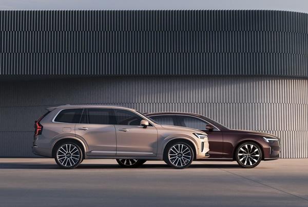 NSP통신-볼보 신형 XC90(앞) S90(뒤) (사진 = 볼보자동차코리아)