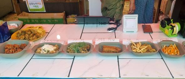 NSP통신-안동시 일회용품 없는 축제 만든다, 안동 수(水)페스타에 다회용기 다회용기 5만 개 지원, 자활 연계한 친환경 시스템 주목 (사진 = 안동시)